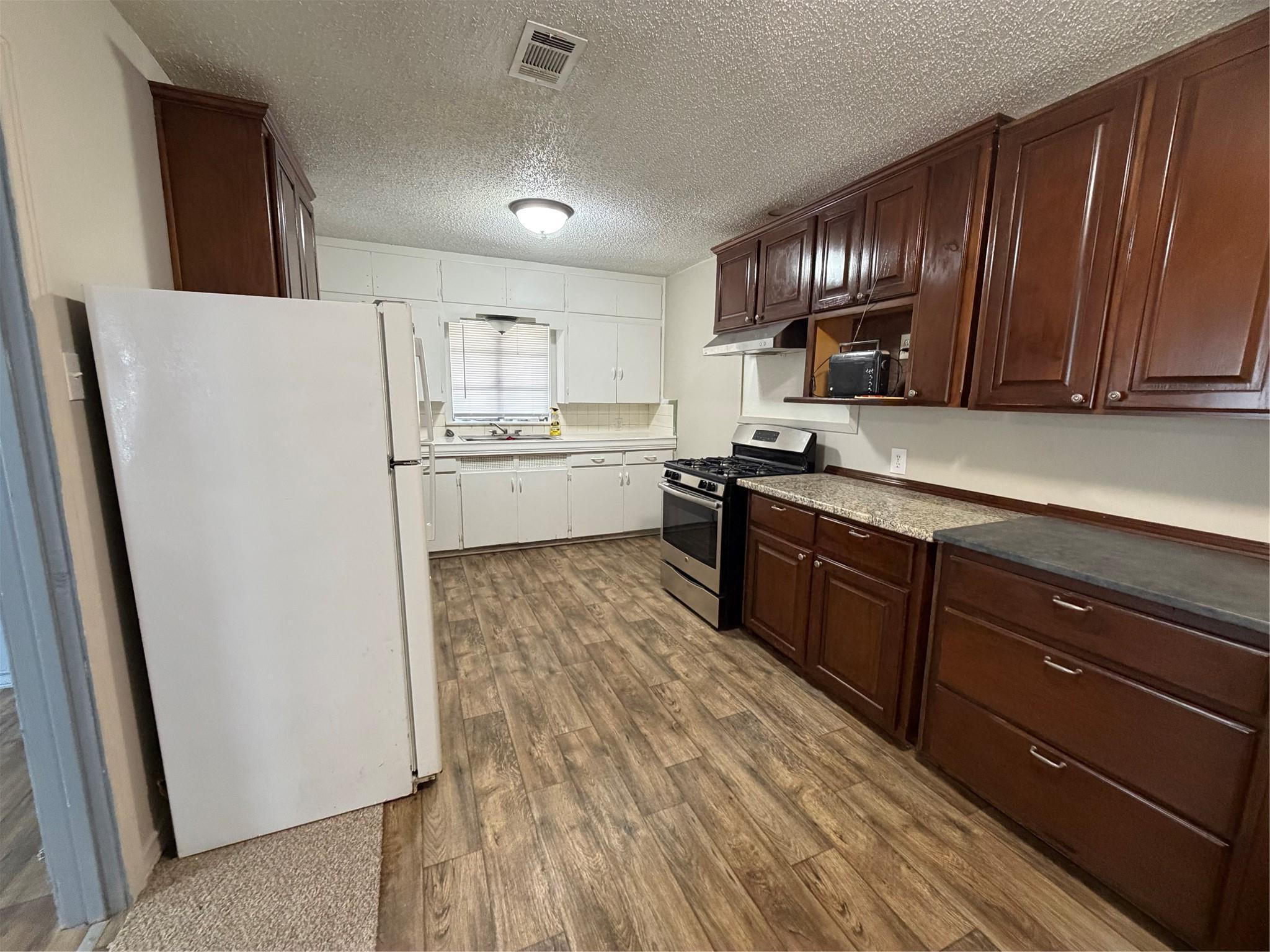 511 Bowser Street Rockdale TX 76567
