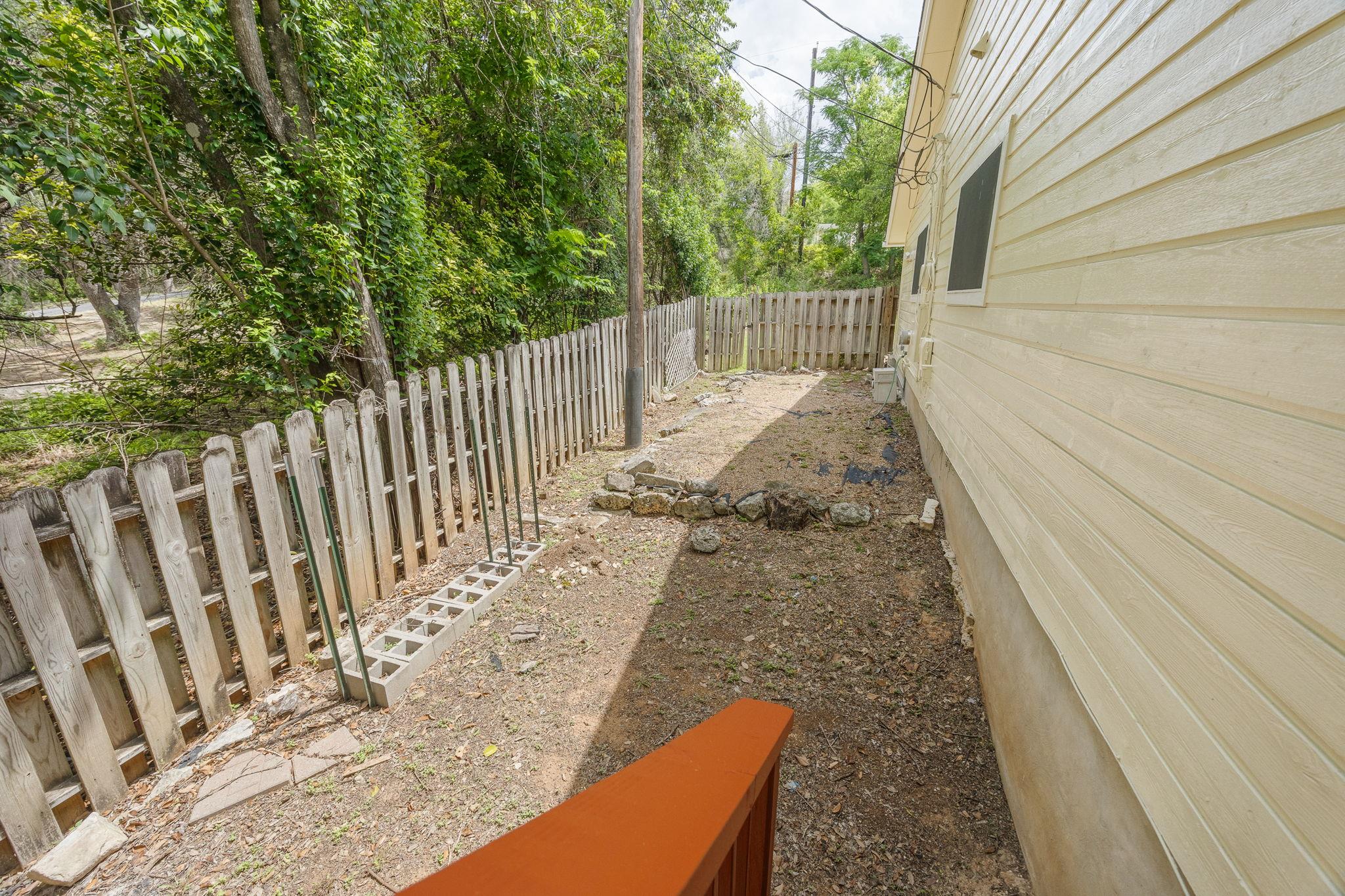 2218 Bahama Road Austin TX 78733