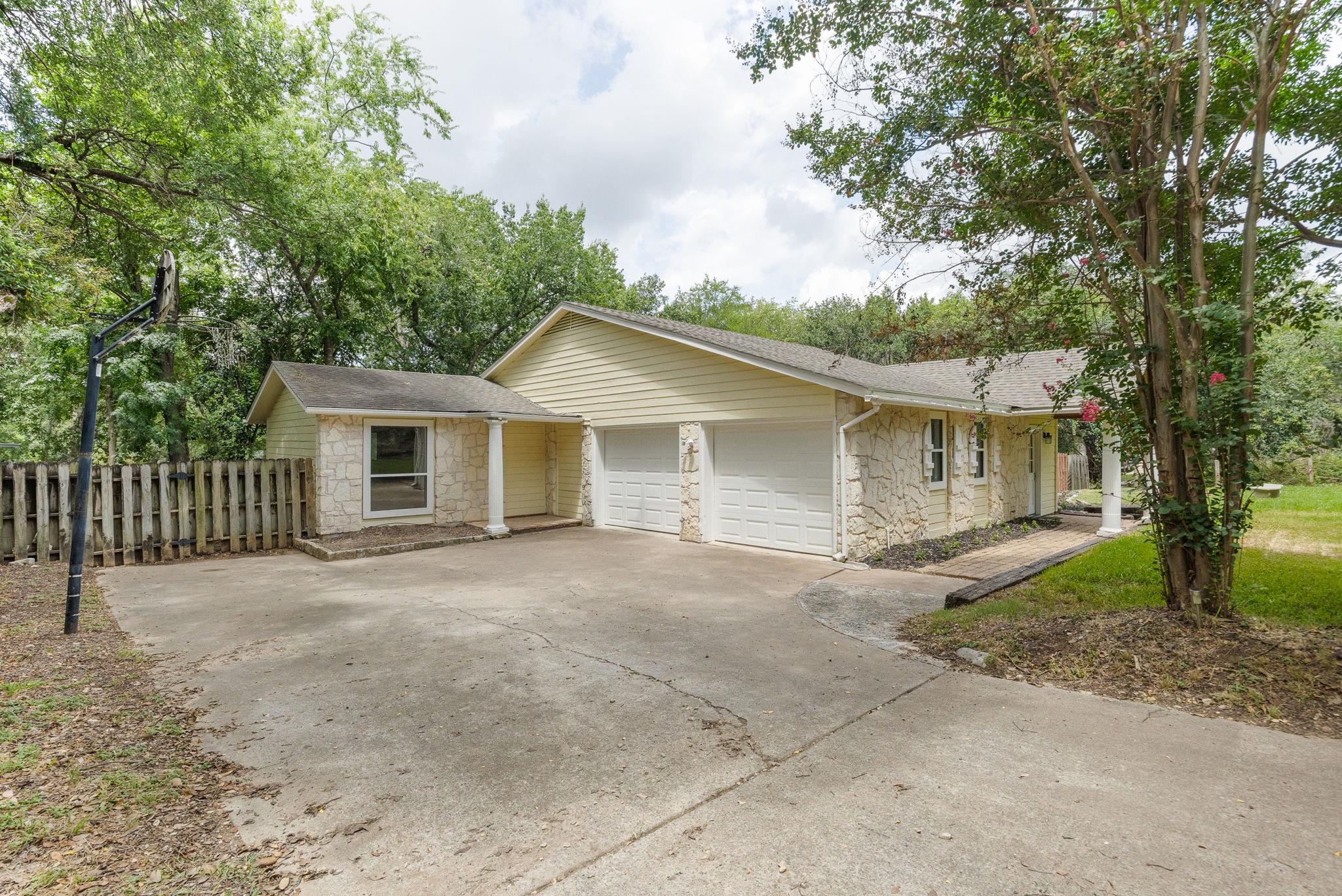 2218 Bahama Road Austin TX 78733