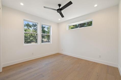 1913 Fairlawn Lane Austin TX 78704
