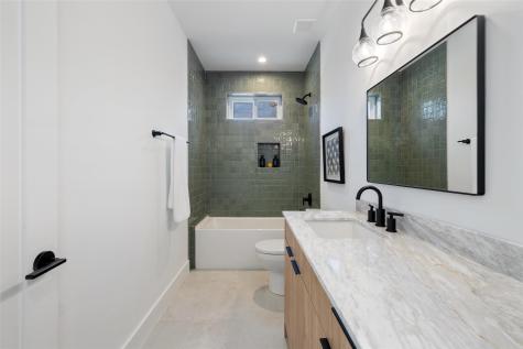 1913 Fairlawn Lane Austin TX 78704