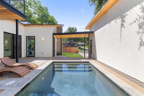 1913 Fairlawn Lane Austin TX 78704