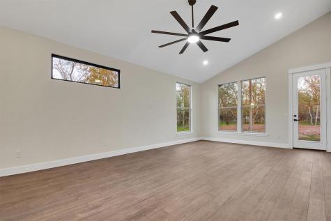 336 Nene Lane Bastrop TX 78602