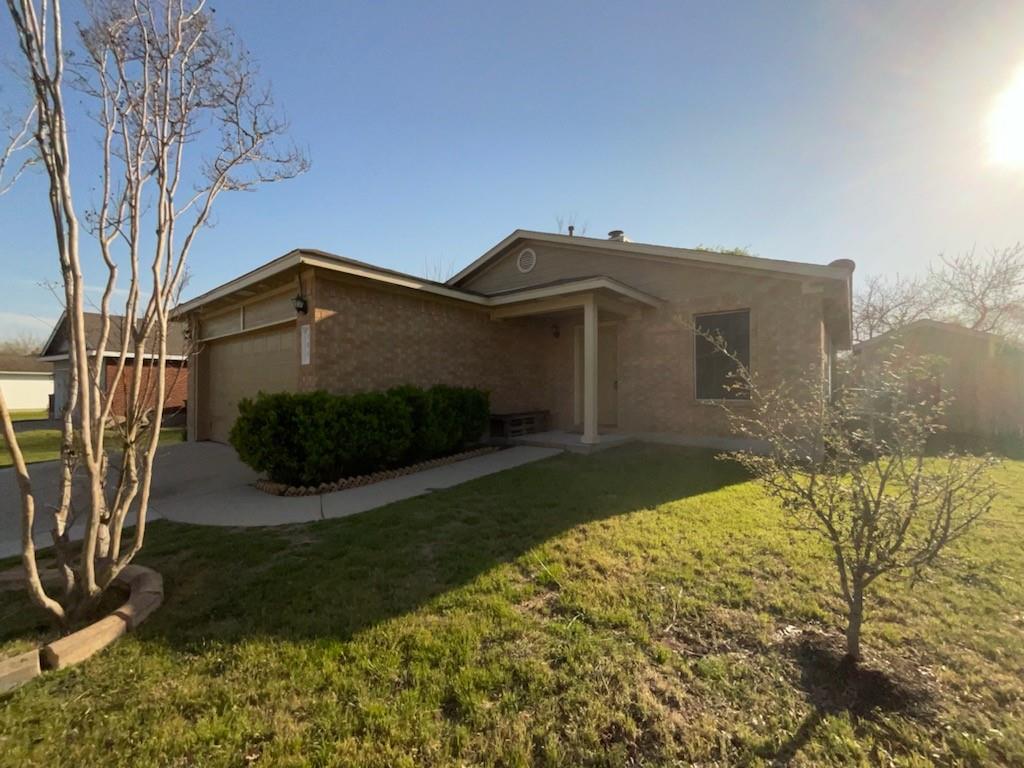 169 Spring Branch Loop Kyle TX 78640