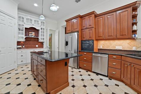 500 Konstanty Circle West Lake Hills TX 78746