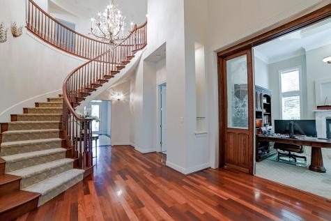 500 Konstanty Circle West Lake Hills TX 78746