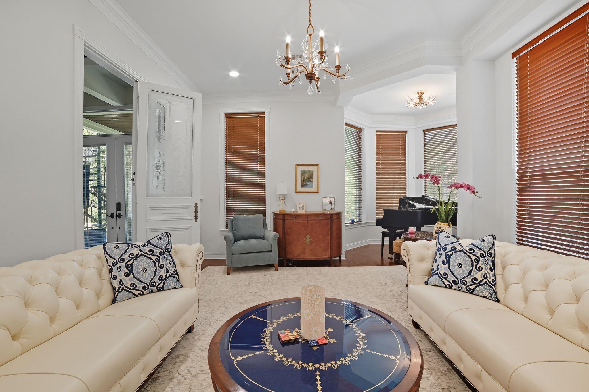 500 Konstanty Circle West Lake Hills TX 78746