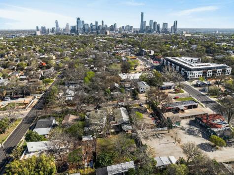 609 Fletcher Street Austin TX 78704