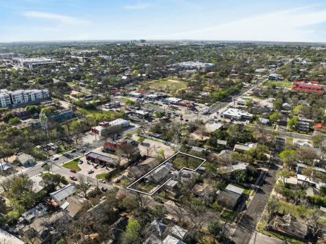 609 Fletcher Street Austin TX 78704