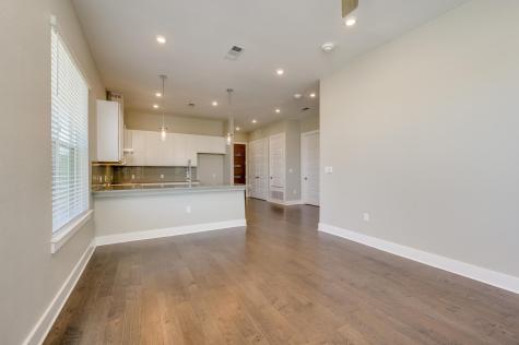 4325 Jackson Avenue Austin TX 78731