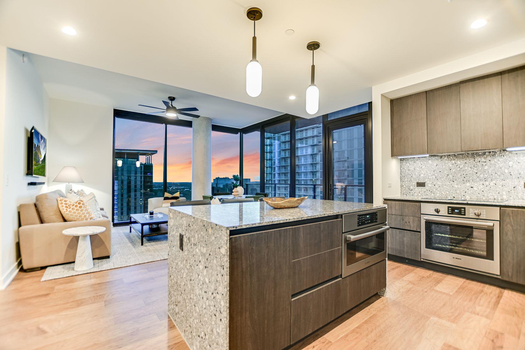 84 East Avenue Austin TX 78701