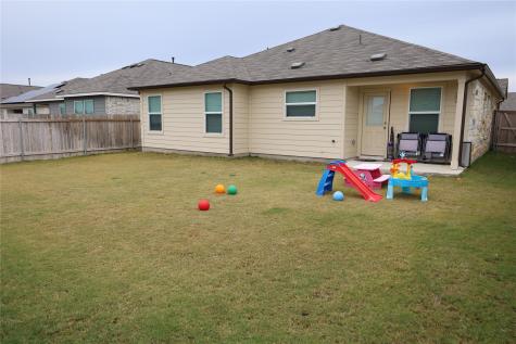 202 Coventry Drive Hutto TX 78634