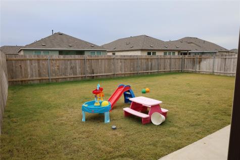 202 Coventry Drive Hutto TX 78634