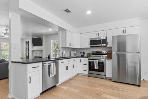 2101 Kirksey Drive Austin TX 78741
