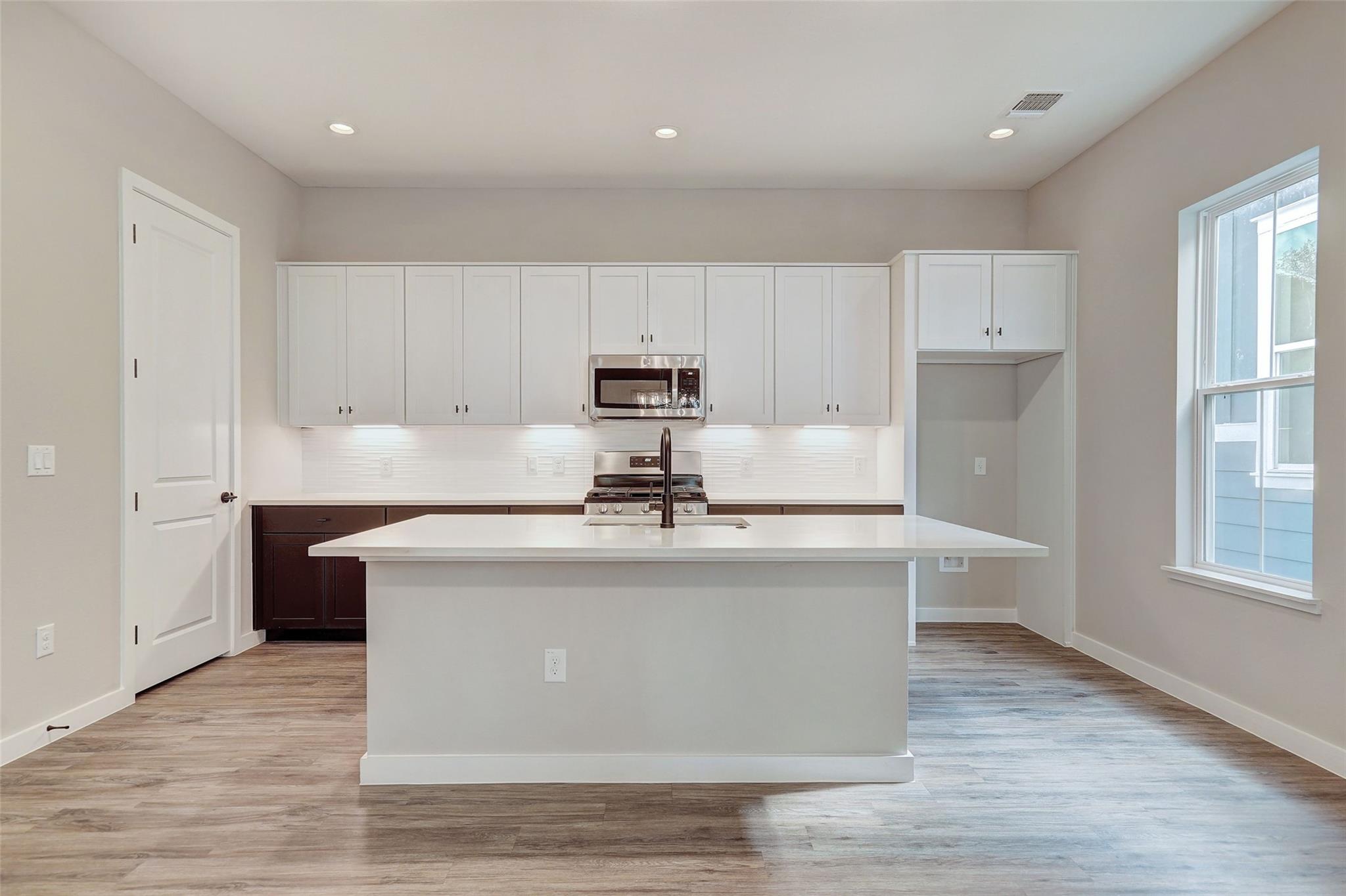 3809 Valley View Road Austin TX 78704