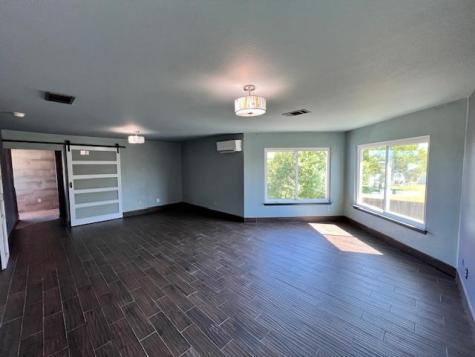 1806 Candlelight Drive Leander TX 78641