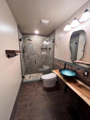 1806 Candlelight Drive Leander TX 78641