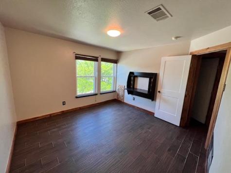1806 Candlelight Drive Leander TX 78641