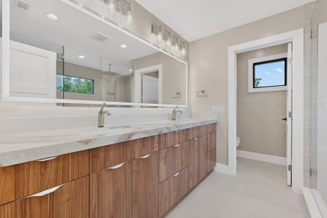 5018 Highland Court Austin TX 78731