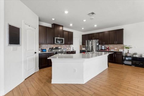 6713 Ondantra Bend Austin TX 78744