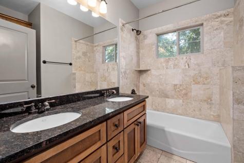 2309-A Longview Street Austin TX 78705
