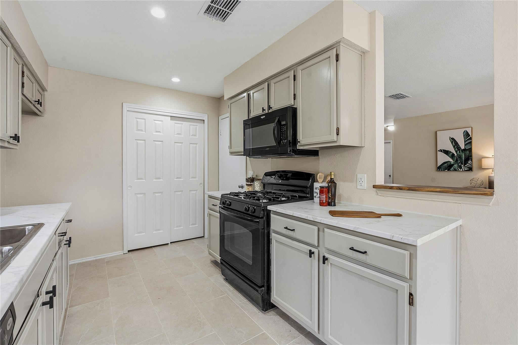 1909 Aster Pass Cedar Park TX 78613