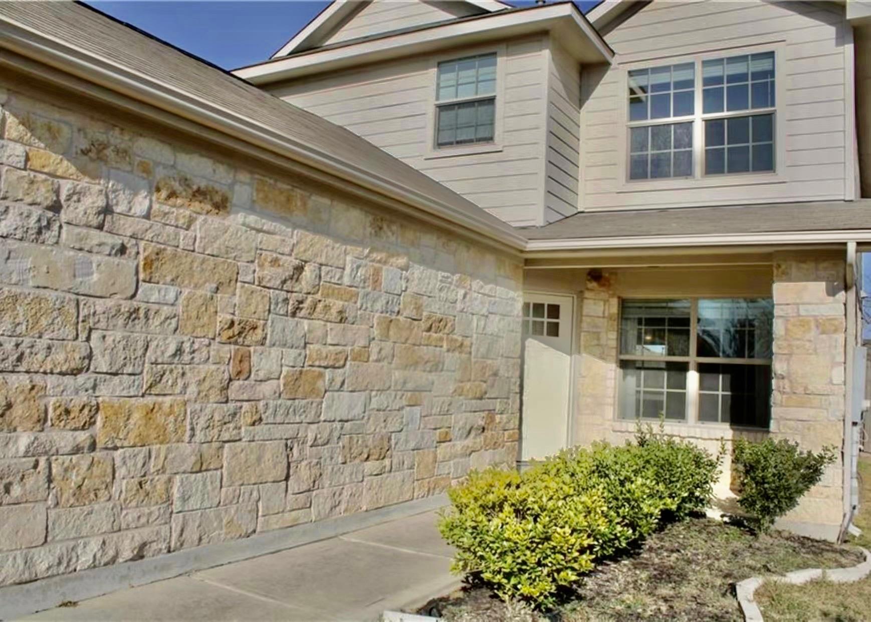 147 Wildfire Cove Buda TX 78610