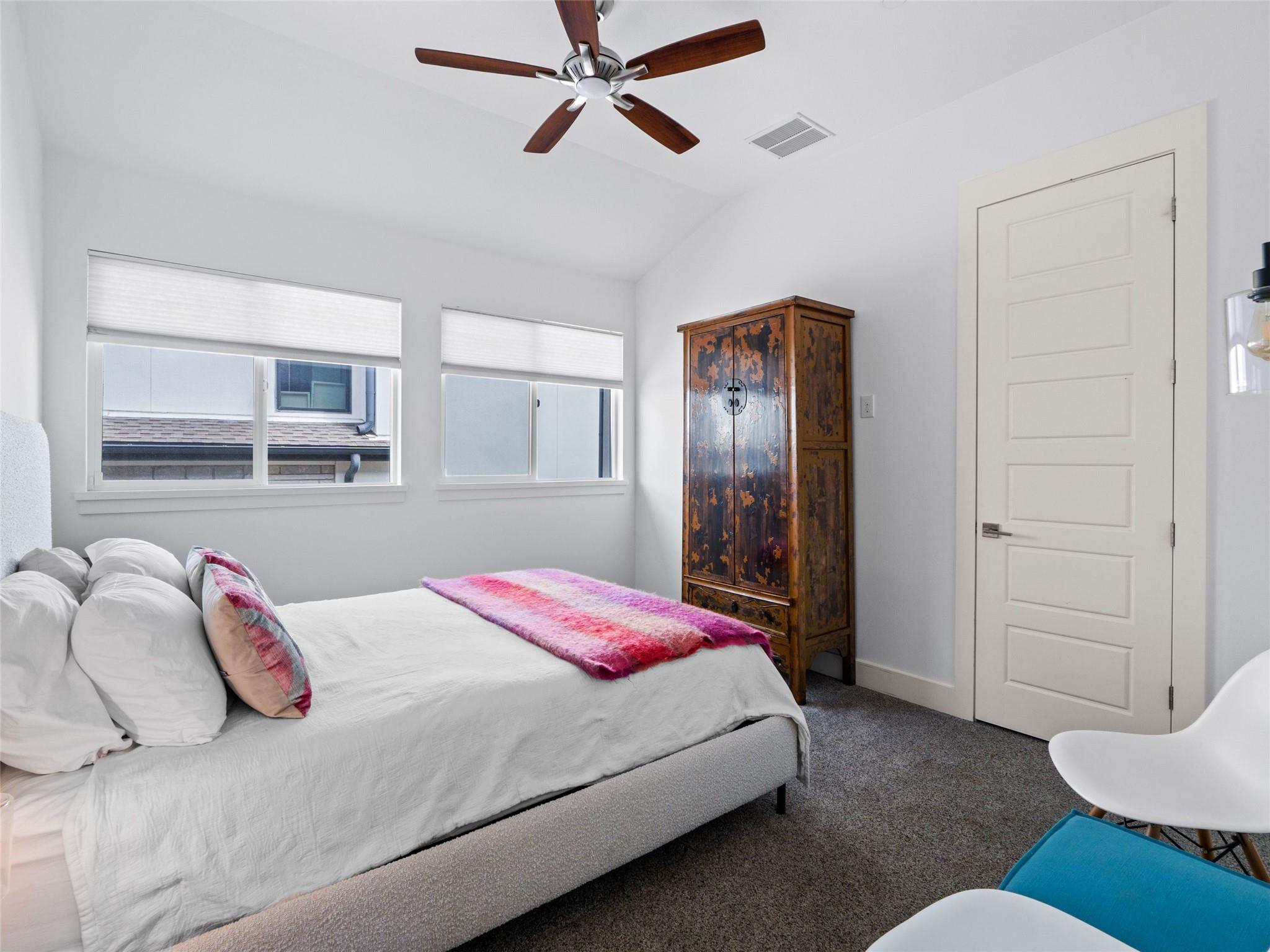 1006 Meriden Lane Austin TX 78703