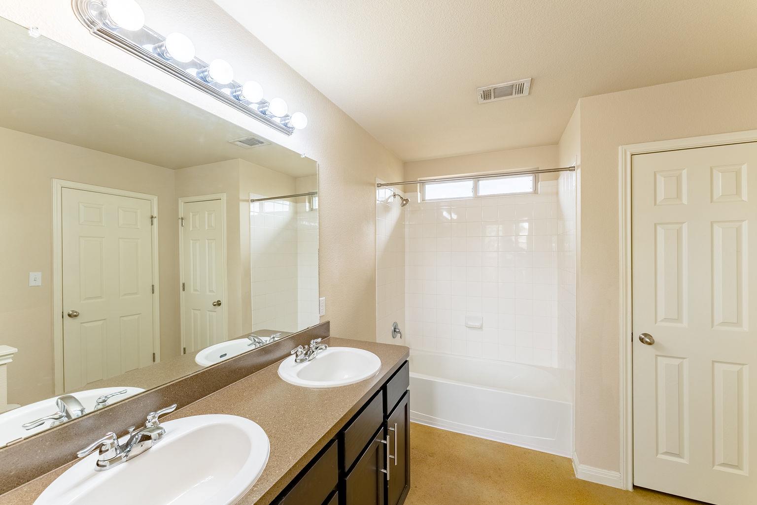 4514 Senda Lane Austin TX 78725
