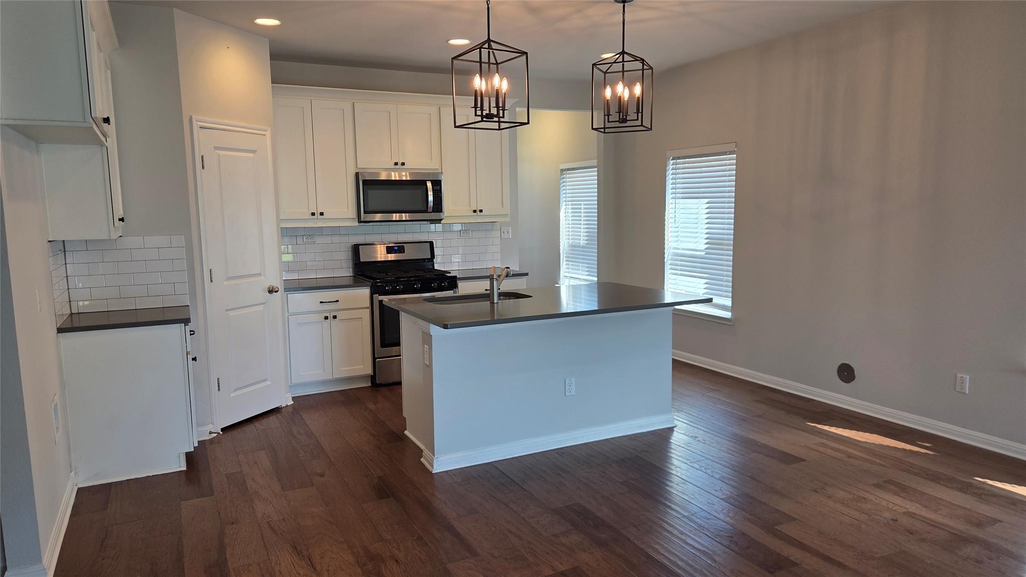 209 Winding Hollow Lane Georgetown TX 78628