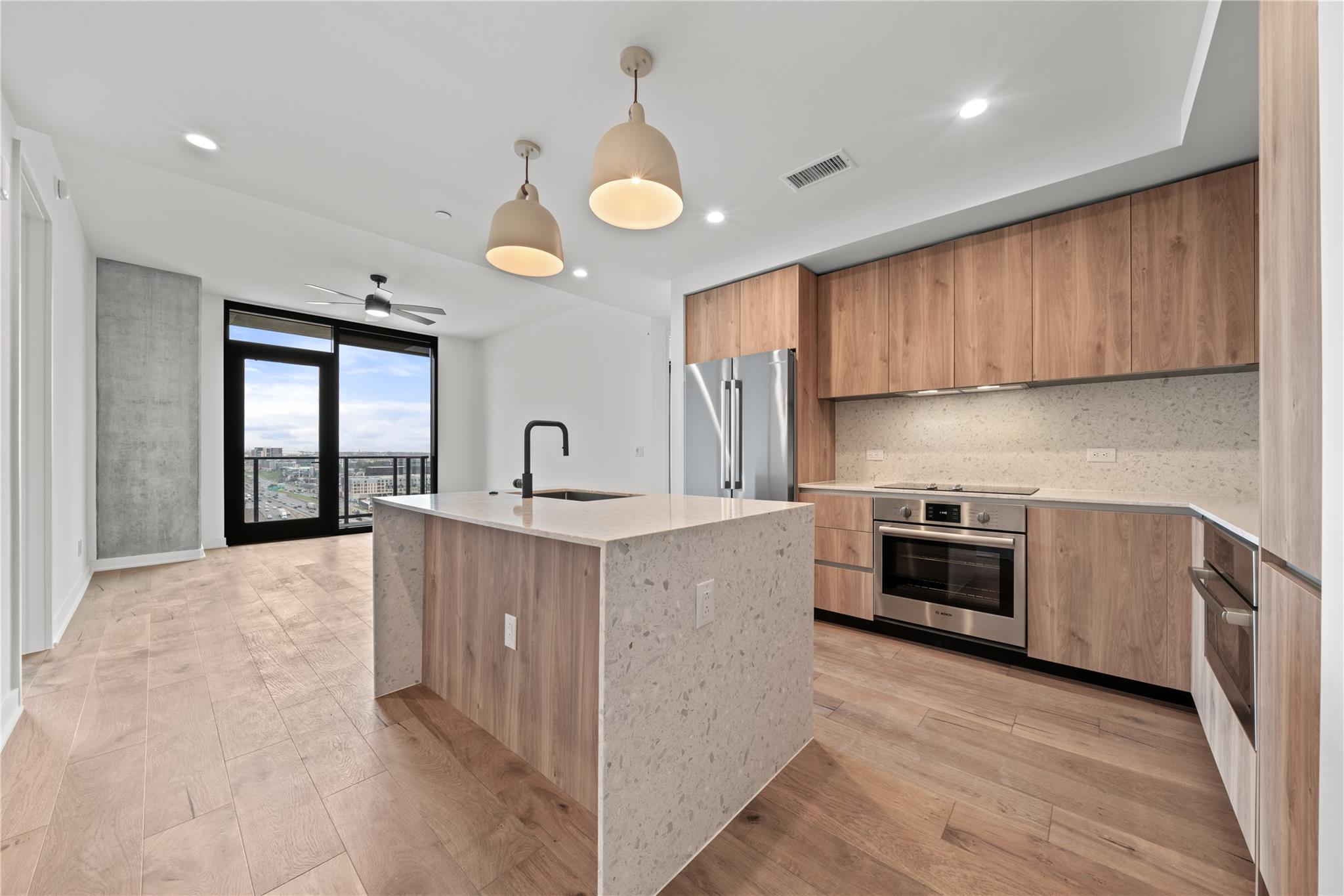 84 East Avenue Austin TX 78701