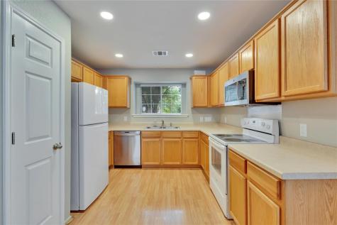 2212 Melissa Oaks Lane Austin TX 78744