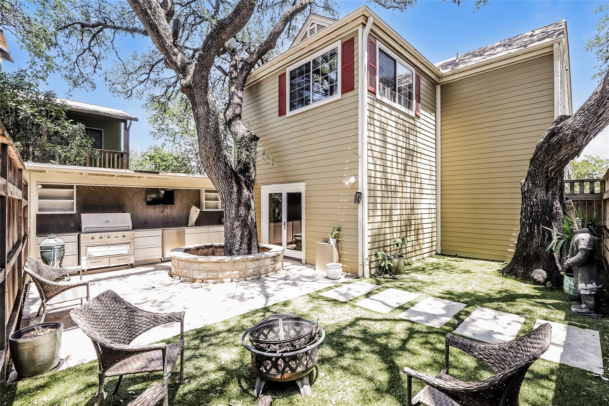 1702 Newning Avenue Austin TX 78704