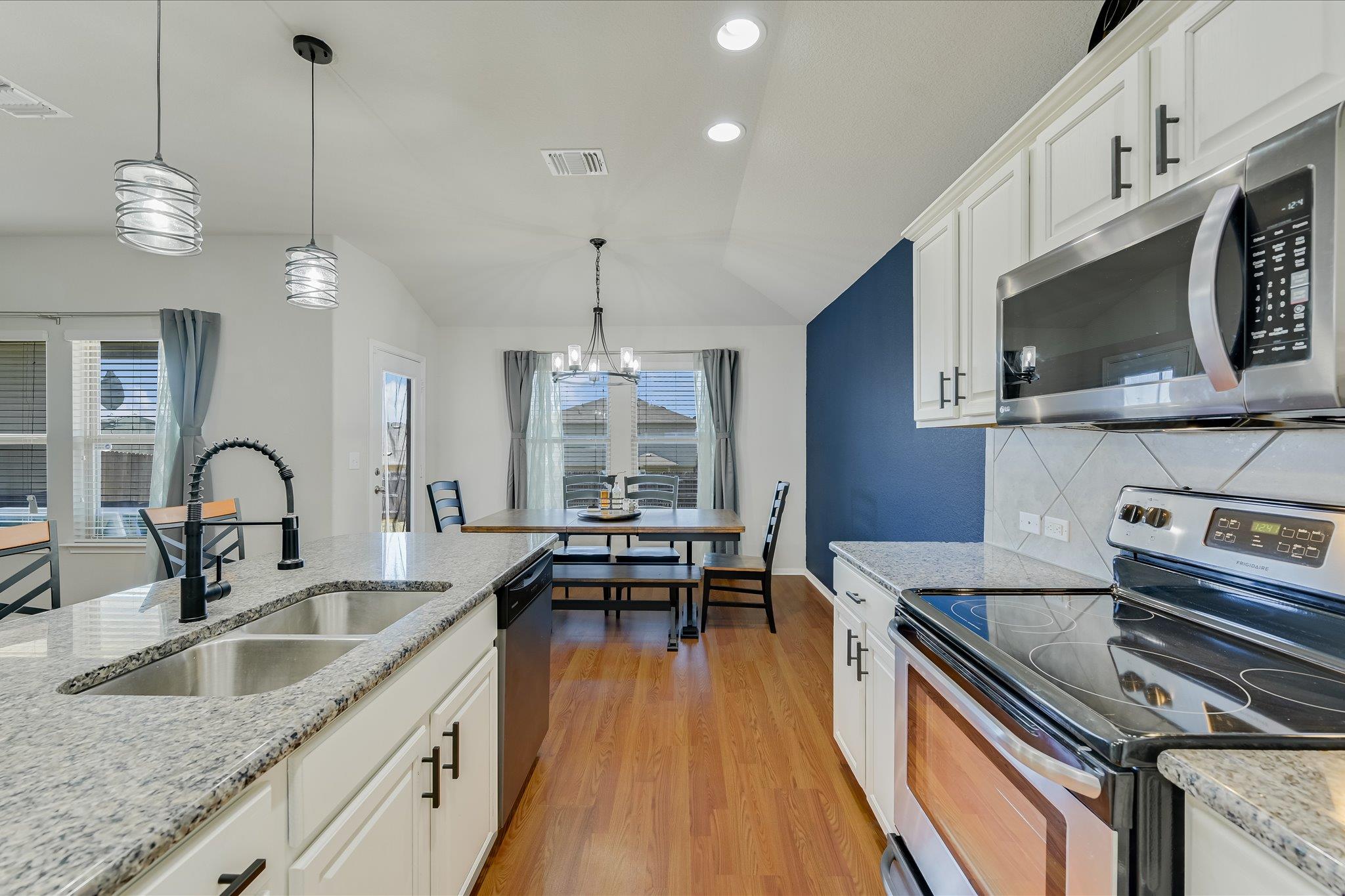 725 Pinnacle Drive Georgetown TX 78626