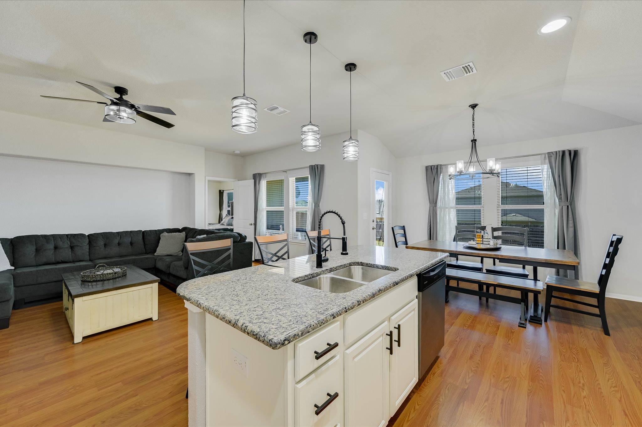 725 Pinnacle Drive Georgetown TX 78626