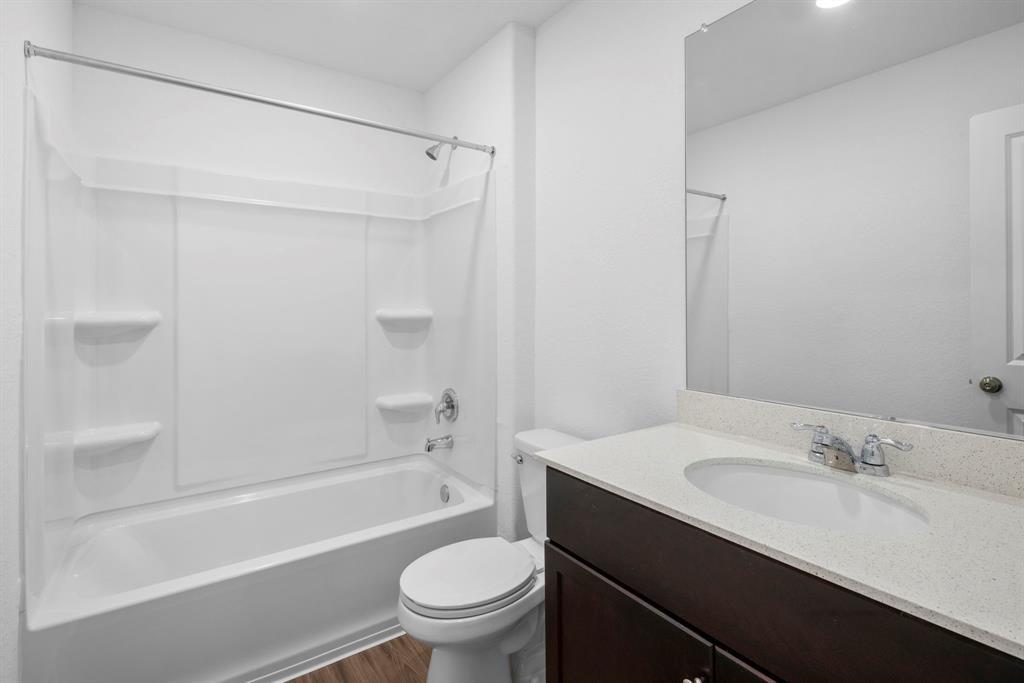 7136 Spotted Leaf Way Del Valle TX 78617