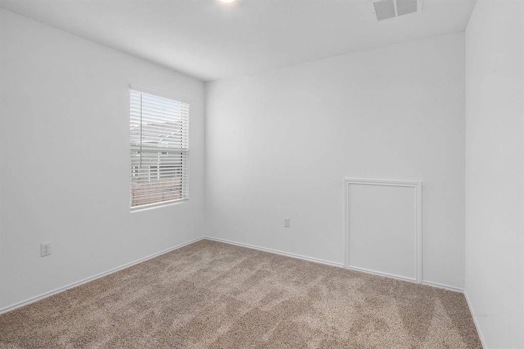 7136 Spotted Leaf Way Del Valle TX 78617