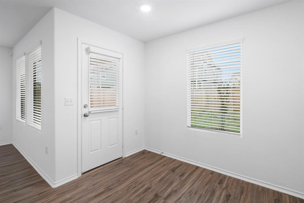 7136 Spotted Leaf Way Del Valle TX 78617
