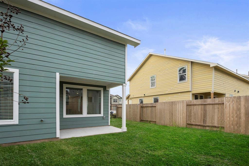 7136 Spotted Leaf Way Del Valle TX 78617