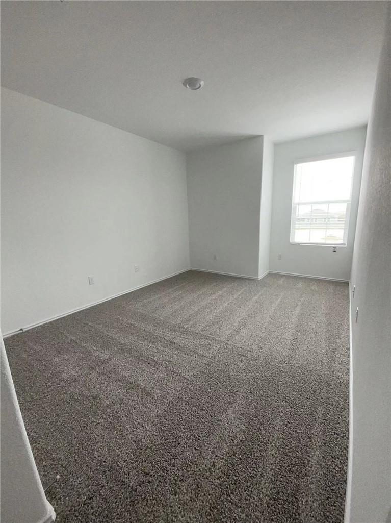 109 Canley Loop Hutto TX 78634