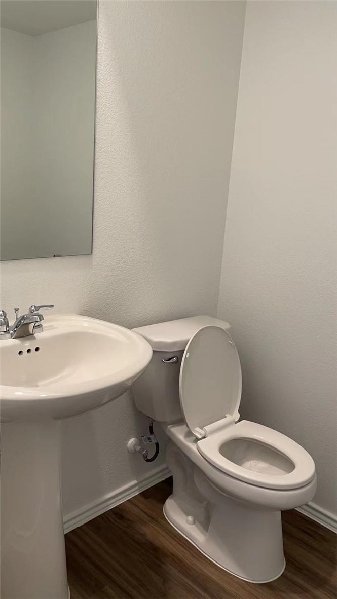 109 Canley Loop Hutto TX 78634