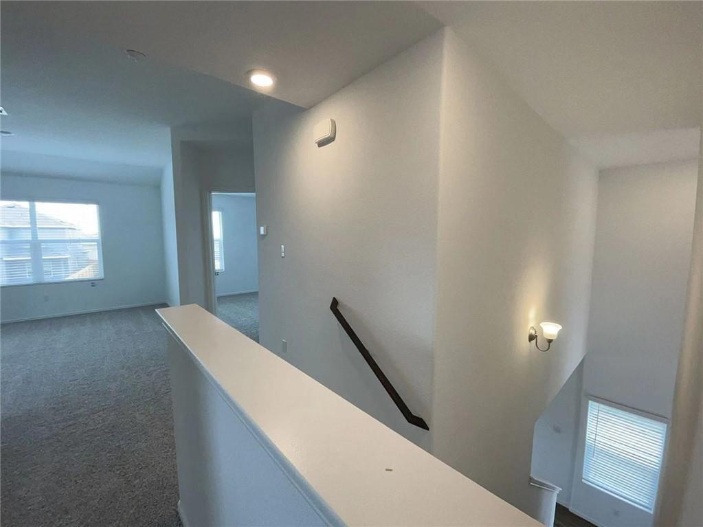 109 Canley Loop Hutto TX 78634