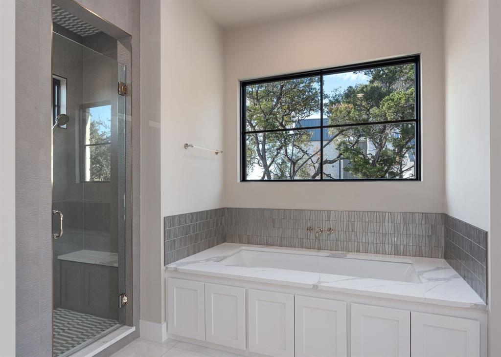 15700 Grumbles Lane NW Bee Cave TX 78738