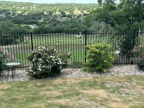 22208 Coyote Cave Trail Spicewood TX 78669