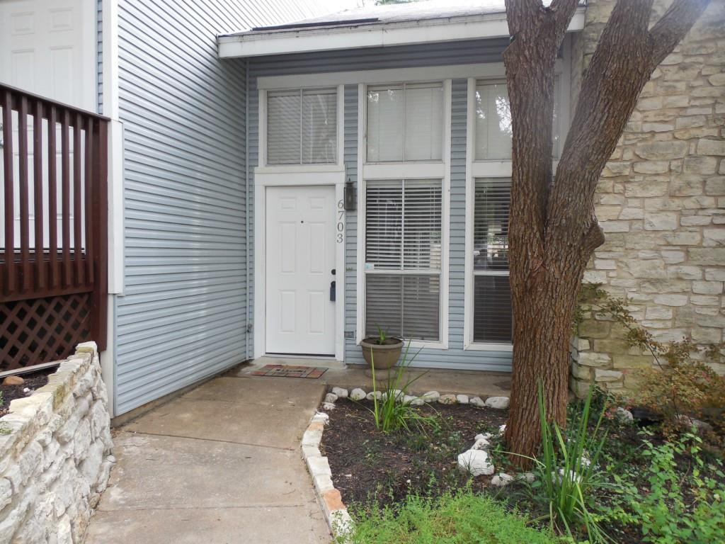 6703 Old Quarry Lane Austin TX 78731