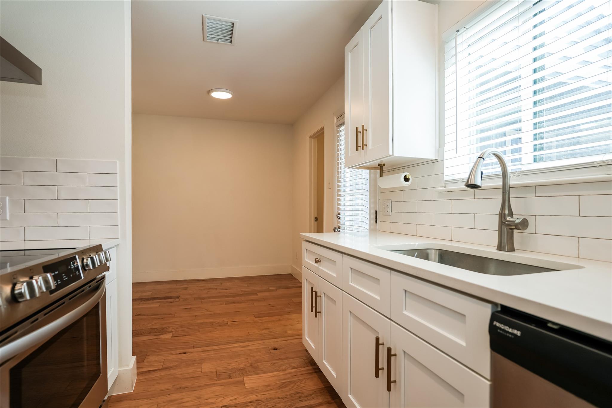 810 Banister Lane Austin TX 78704
