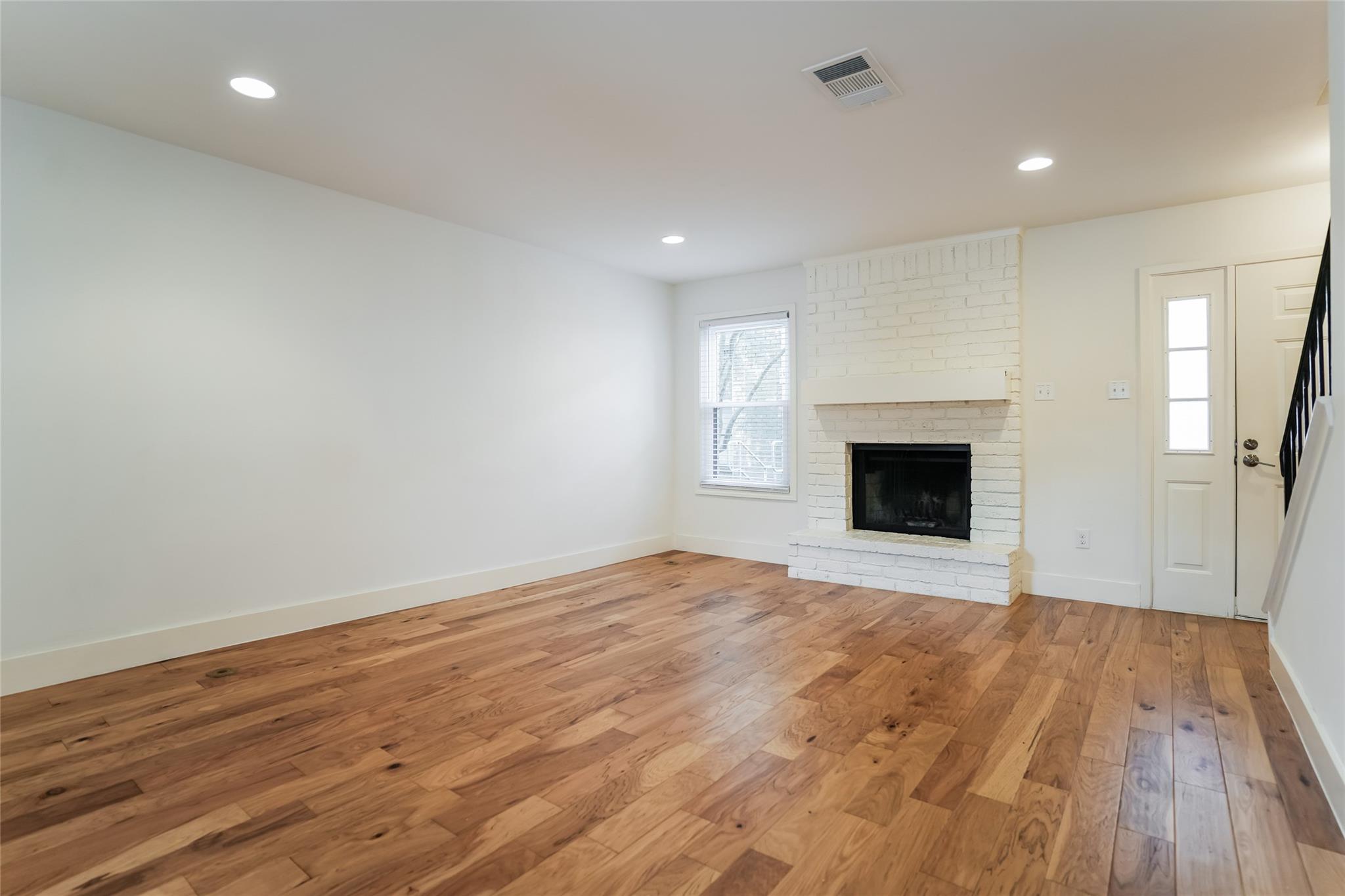 810 Banister Lane Austin TX 78704