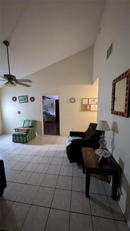 1102 Dartmouth Avenue San Marcos TX 78666