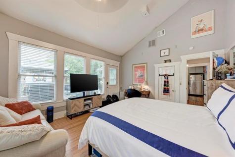 2834 Salado Street Austin TX 78705