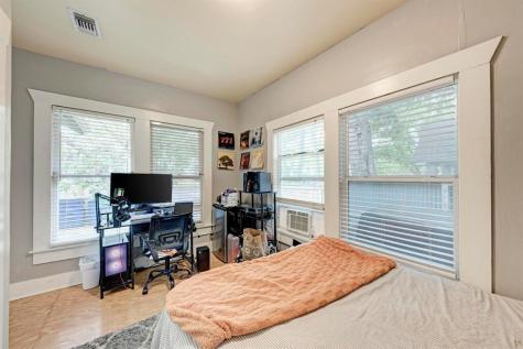 2834 Salado Street Austin TX 78705
